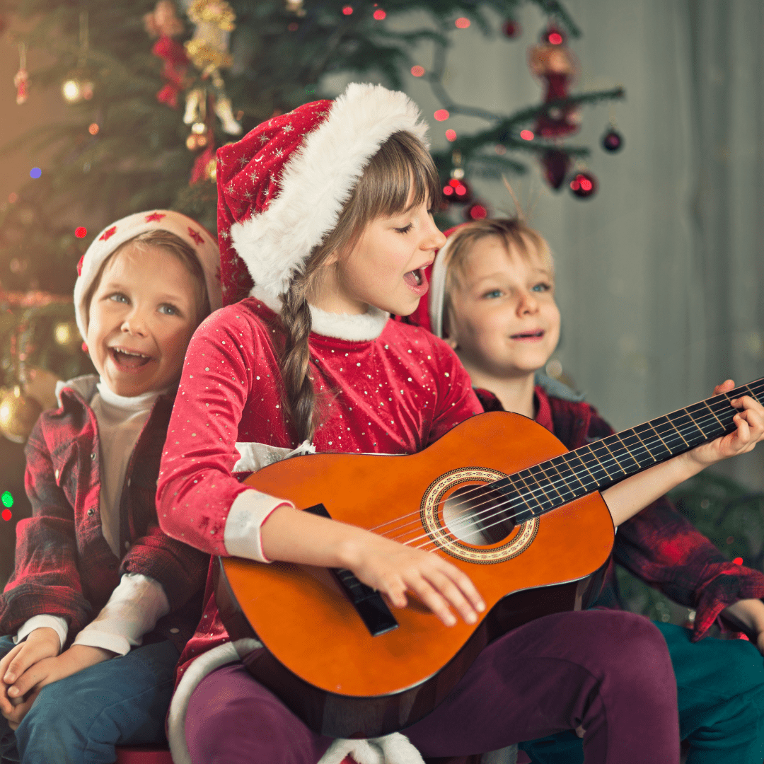 12 Spanish Christmas Songs for Kids & Families (Los Villancicos)